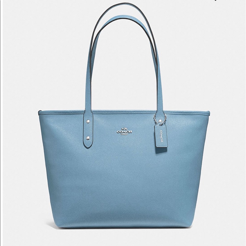 Coach Reversible Tote in Signature Canvas - Picture 3 of 8